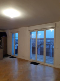 
                                                                                        Location
                                                                                         Beau 3P 66m² au calme à Sartrouville