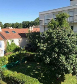 
                                                                                        Location
                                                                                         Beau 3P 68m² à Villejuif très calme