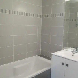 
                                                                                        Location
                                                                                         Beau 3P 72m² avec balcon 7m²