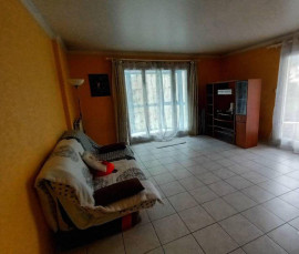 
                                                                                        Location
                                                                                         Beau 3P 74m² meublé clair et lumineux