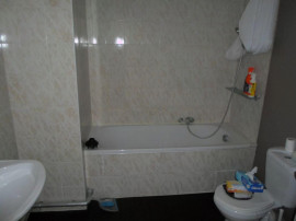 
                                                                                        Location
                                                                                         Beau 3P 80m² en duplex dans le centre