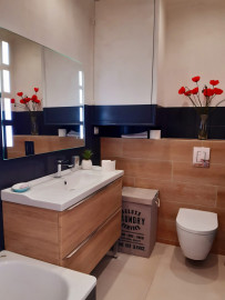 Location
Beau 3P avec jardin et parking centre cannes (loyer tout inclus)