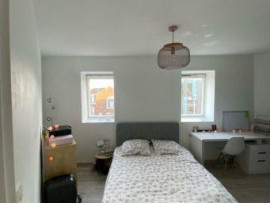 
                                                                                        Location
                                                                                         Beau 3P en Duplex meublé et rénové 55m²