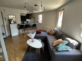 
                                                                                        Location
                                                                                         Beau 3P en Duplex meublé et rénové 55m²