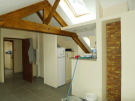 
                                                                                        Location
                                                                                         Beau 3P mansardé 65m² CENTRE DE ROUEN face Seine