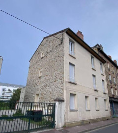 
                                                                                        Location
                                                                                         Beau 3P meublé 35m² entièrement rénové