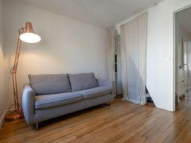 
                                                                                        Location
                                                                                         Beau 3P meublé 36m² Carrez / 49m² au sol