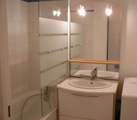 
                                                                                        Location
                                                                                         Beau 3P meublé 47m² au Minimes avec terrasse 17m2