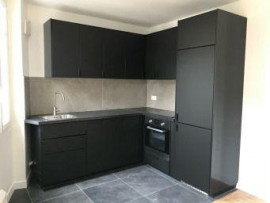 
                                                                                        Location
                                                                                         Beau 3P meublé 51m² refait à neuf