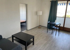 
                                                                                        Location
                                                                                         Beau 3P meublé 52m² traversant et lumineux