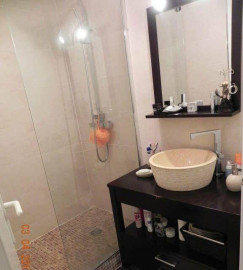 
                                                                                        Location
                                                                                         Beau 3P meublé 56m² dans une résidence familiale