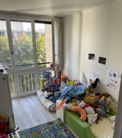 
                                                                                        Location
                                                                                         Beau 3P meublé 56m² traversant et très lumineux