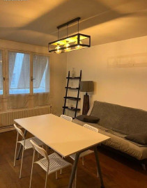 
                                                                                        Location
                                                                                         Beau 3P meublé 57m² avec parking