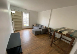 
                                                                                        Location
                                                                                         Beau 3P meublé 58m² refait à neuf à Nanterre Pref