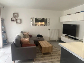 
                                                                                        Location
                                                                                         Beau 3P meublé 61m² avec balcon aux Ardoines