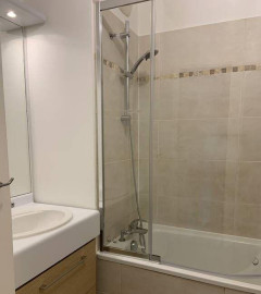 
                                                                                        Location
                                                                                         Beau 3P meublé 62m² immeuble Basse consommation