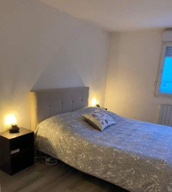 
                                                                                        Location
                                                                                         Beau 3P meublé 63m² avec balcon