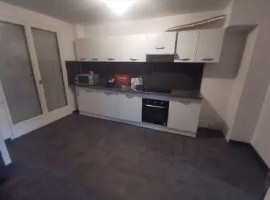 
                                                                                        Location
                                                                                         Beau 3P meublé 63m² en face du métro désiré Clary