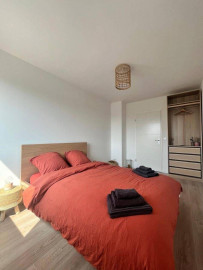 
                                                                                        Location
                                                                                         Beau 3P meublé 64m² avec balcon