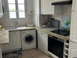 
                                                                                        Location
                                                                                         Beau 3P meublé 64m² lumineux et paisible