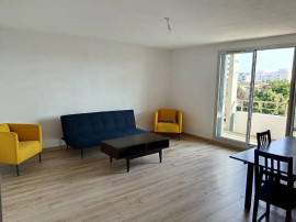 
                                                                                        Location
                                                                                         Beau 3P meublé 68m² Place Raymond Grimaud