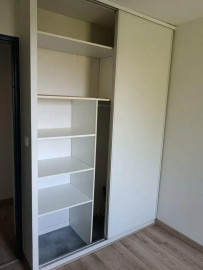 
                                                                                        Location
                                                                                         Beau 3P meublé 68m² Place Raymond Grimaud
