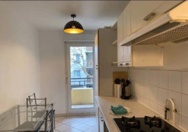 
                                                                                        Location
                                                                                         Beau 3P meublé 70m² avec un garage fermé