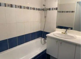 
                                                                                        Location
                                                                                         Beau 3P meublé 70m² avec un garage fermé