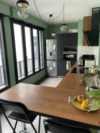 
                                                                                        Location
                                                                                         Beau 3P meublé 70m² Canal Pantin