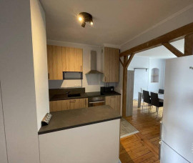 
                                                                                        Location
                                                                                         Beau 3P meublé 73 m² entièrement rénové