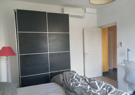 
                                                                                        Location
                                                                                         Beau 3P meublé 78m² rénové avec jardin partagé