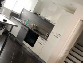 
                                                                                        Location
                                                                                         Beau 3P non meublé 55m²