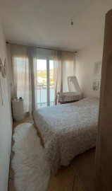 
                                                                                        Location
                                                                                         Beau 3P non meublé 60m² vue mer et montagne