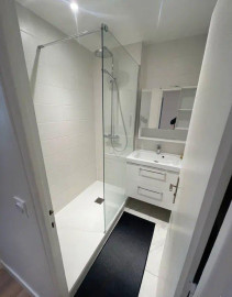 
                                                                                        Location
                                                                                         Beau 4P 65m² en duplex au calme
