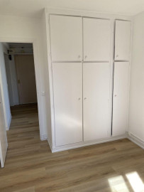 
                                                                                        Location
                                                                                         Beau 4P 68m² avec loggia, cave, parking à Ivry