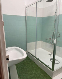 
                                                                                        Location
                                                                                         Beau 4P 77m² quartier vivant et sympathique