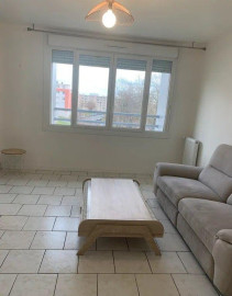 
                                                                                        Location
                                                                                         Beau 4P à Mérignac avec cave et parking