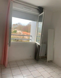 
                                                                                        Location
                                                                                         Beau 4P à Mérignac avec cave et parking