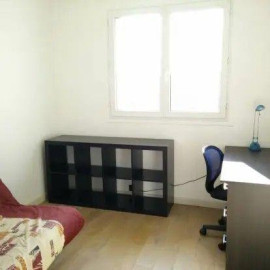 
                                                                                        Location
                                                                                         Beau 4P meublé 62m² très lumineux sans vis-à-vis