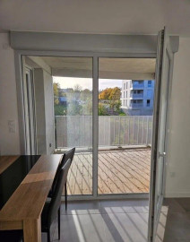 
                                                                                        Location
                                                                                         Beau 4P meublé 65m² avec terrasse (immeuble 2023)