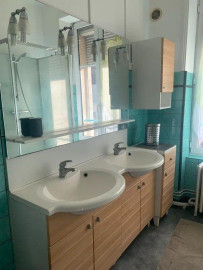 
                                                                                        Location
                                                                                         Beau 5P meublé rénové en 1er étage canal Meurthe