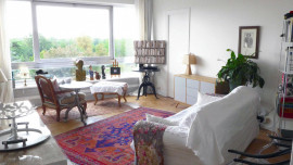 
                                                                                        Location
                                                                                         Beau appartement à Paris (loyer tout inclus)