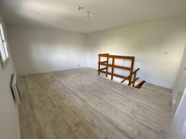 
                                                                                        Location
                                                                                         Beau Duplex 2P 43m²