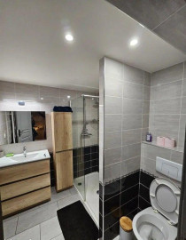 
                                                                                        Location
                                                                                         Beau duplex 2P meublé 60m² lumineux