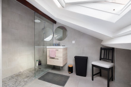 Location
Beau Duplex, St Denis Centre (10 min Paris métro) (loyer tout inclus)