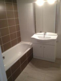 
                                                                                        Location
                                                                                         Beau et agréable T3 78m² rue Denuzière
