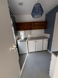 
                                                                                        Location
                                                                                         Beau F1 24m² en duplex