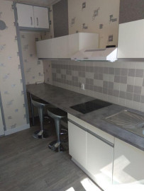 
                                                                                        Location
                                                                                         Beau F1 meublé 40m²