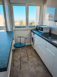 
                                                                                        Location
                                                                                         Beau F1bis meublé 31m² refait à neuf