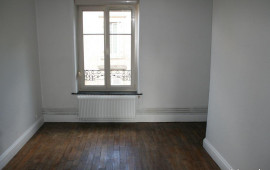 
                                                                                        Location
                                                                                         Beau F2 40m² prox IUT Charlemagne